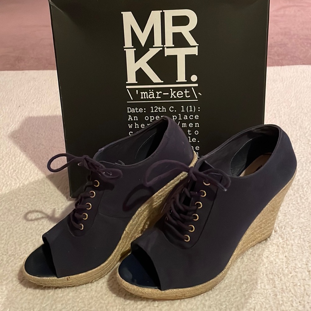 Gently worn Navy Wedge Heeled Open Toe Espadrilles by MRKT. Sz8